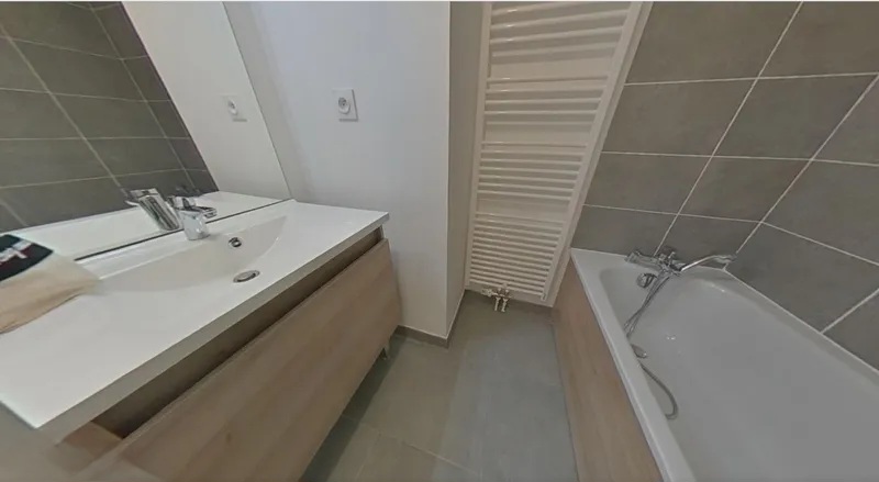 property Appartement 4 pièces 83 m²