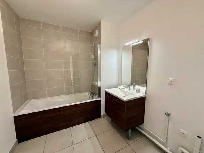 property Appartement T3 neuf à Loos