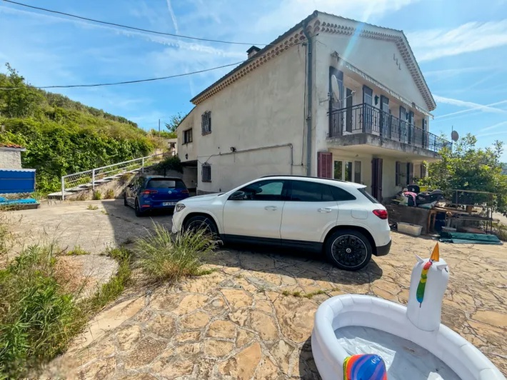 property  Bas de villa 3/4P