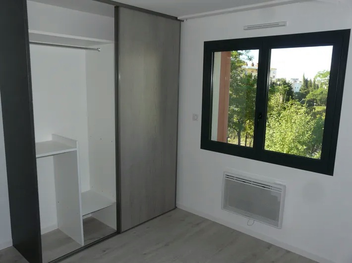 property T3