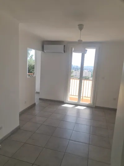 property T4 66m2 13013 st Jerome