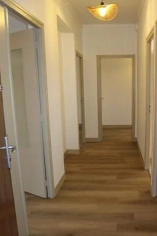 property Superbe F3 78 m2 Etat refait neuf plein centre Amiens 2 Ch