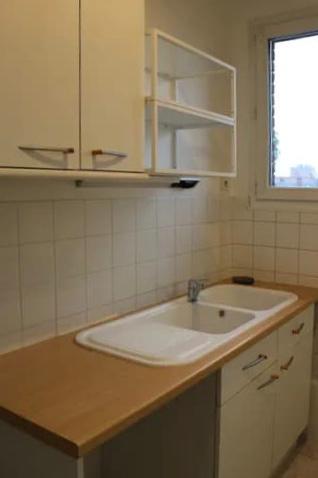 property Superbe F3 78 m2 Etat refait neuf plein centre Amiens 2 Ch