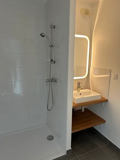 property Superbe type 3 neuf centre ville , fac de medecine