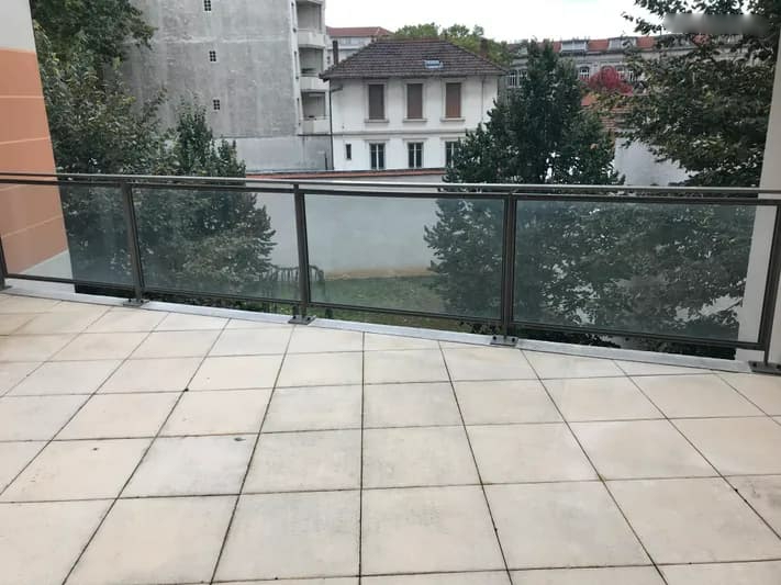 property Lumineux T3 de 69 m² + Terrasse de 23 m²