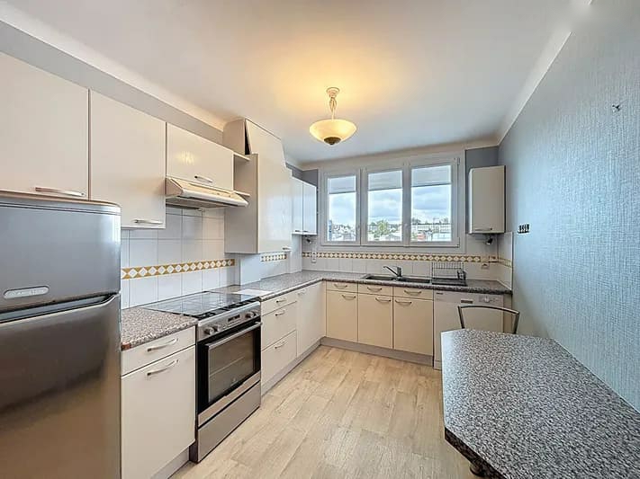 property Appartement 4 pièces 81 m²