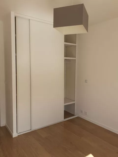 property Location Appartement 2 pièces 47 m²